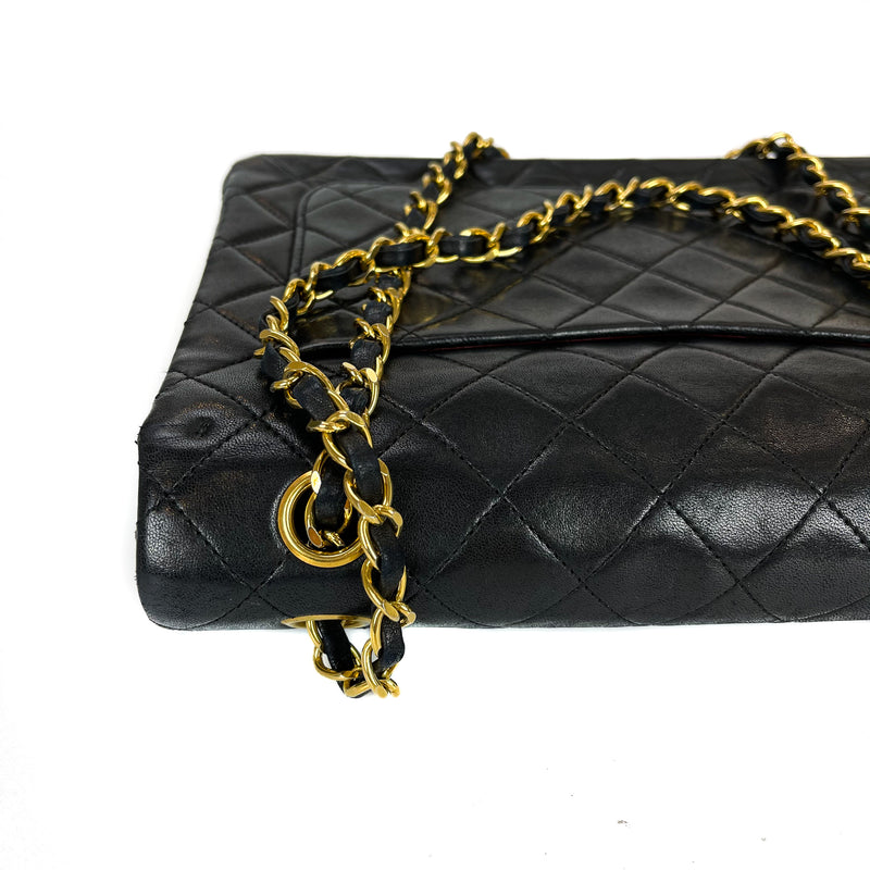 1980s Chanel Chevron Quilted Lambskin Vintage Medium Classic Double Flap Bag