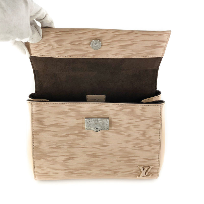Louis Vuitton Dune Cluny BB Bag W/ Bandeau – The Closet