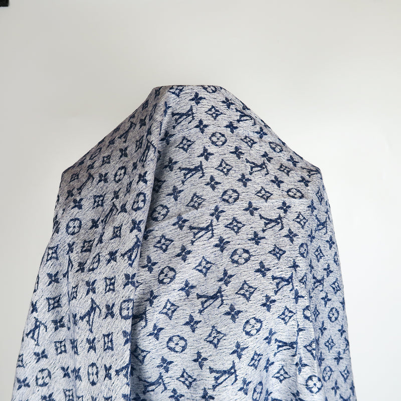 Louis Vuitton monogram denim shawl Pink Silk Wool ref.217923 - Joli Closet