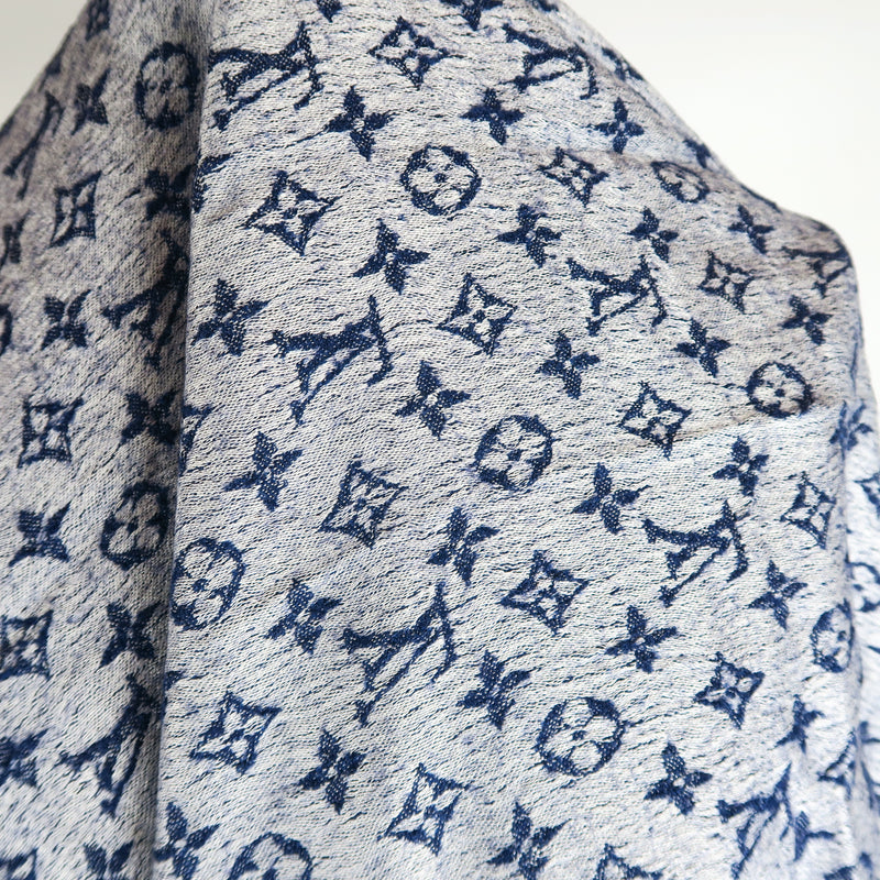 Louis Vuitton LV denim scarf new Blue Wool ref.276037 - Joli Closet