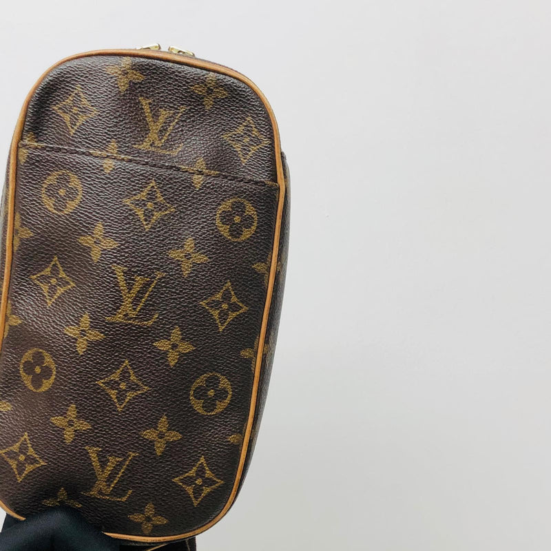 What I LOVE about the Louis Vuitton GANGE bum bag #bumbag #lvbag