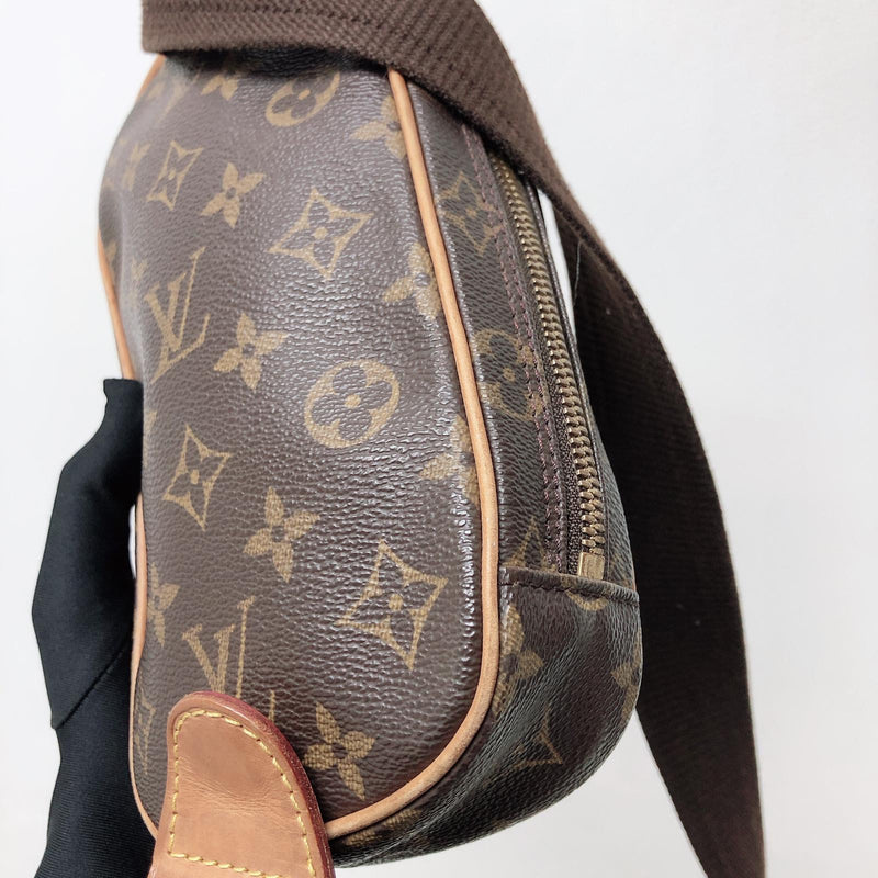 Louis Vuitton, Bags, Authentic Louis Vuitton Pochette Gange  Waistcrossbody Bum Bag Monogram