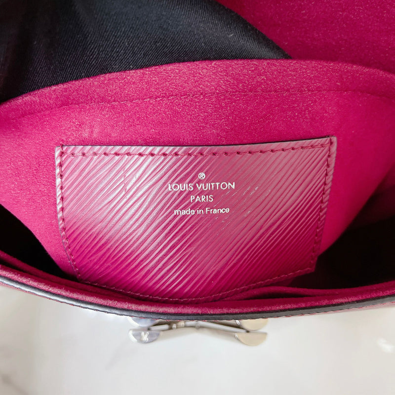 M52871 Louis Vuitton 2019 Epi Leather Twist MM-Fuchsia