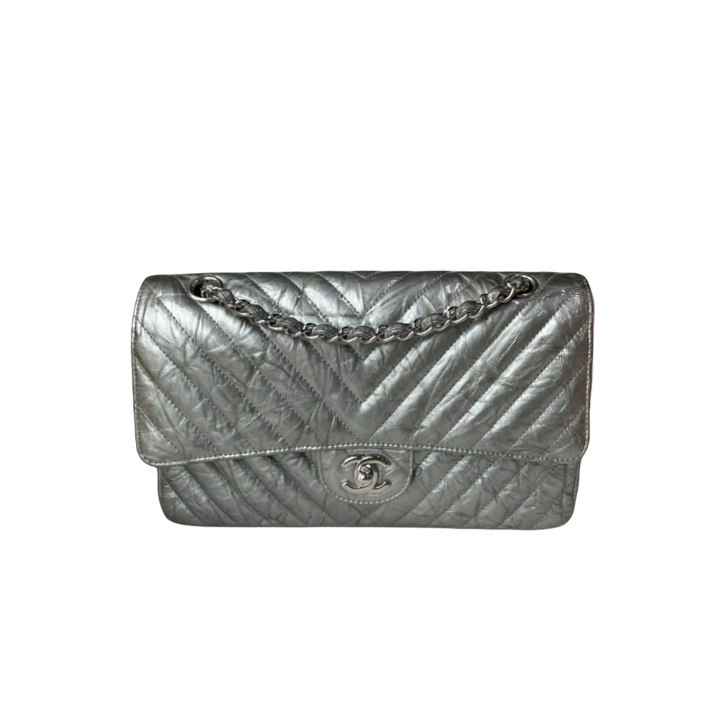 Chevron Double Flap Medium Crumpled Calfskin Silver SHW