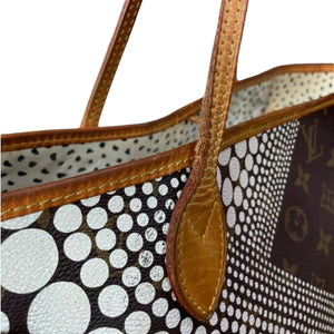 MM Limited Edition Yayoi Kusama Monogram Waves Neverfull White GHW