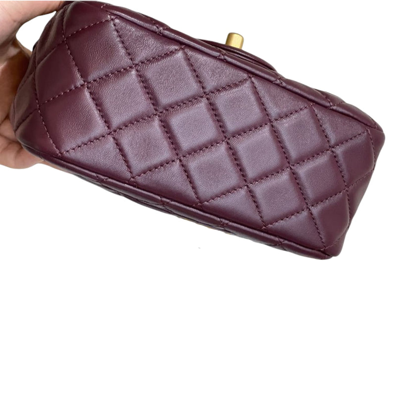 Mini Flap CC Pearl Crush Lambskin Quilted Bordeaux GHW