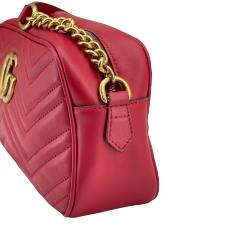 Gucci GG Marmont Camera Bag Matelasse Small Hibiscus Red in Leather with  ANTIQUE GOLDTONE - US