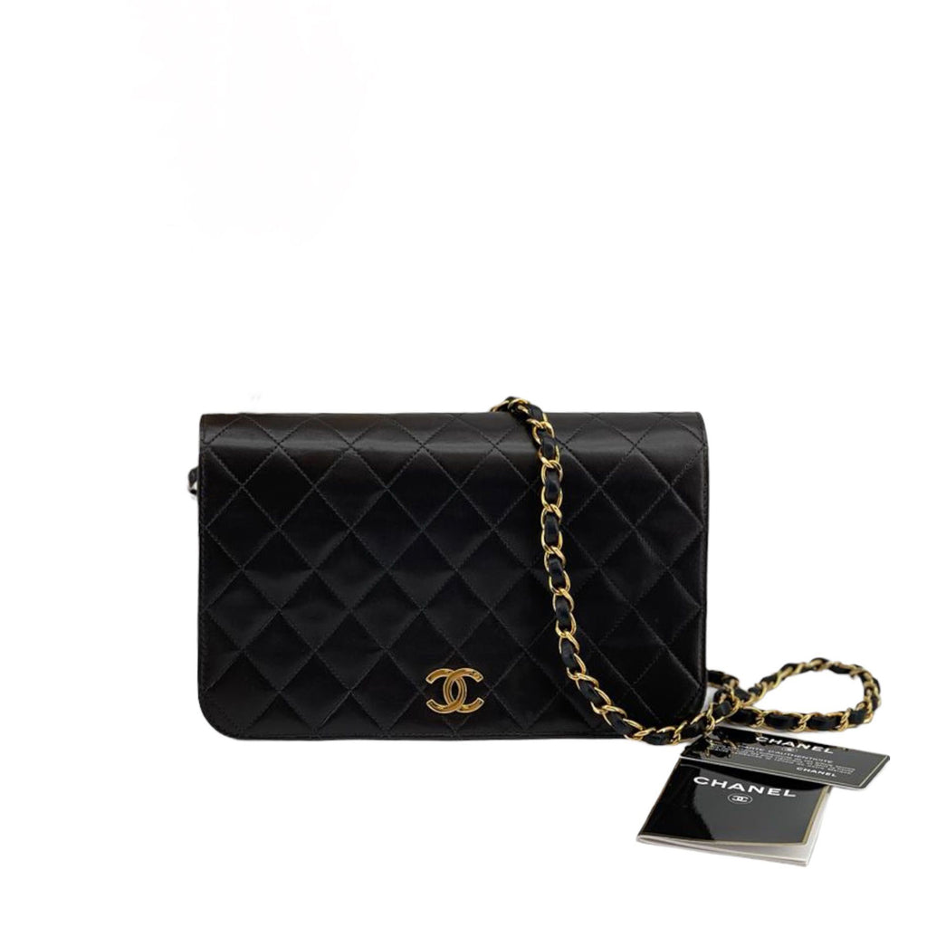 Timeless Full Flap CC Lambskin Black GHW