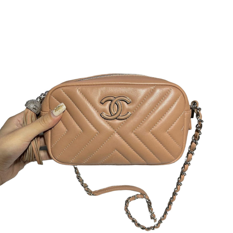 Beige Quilted Chevron Lambskin Tassel Camera Flap Bag Gold