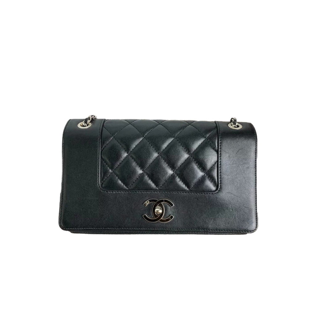 Mademoiselle Flap Medium Lambskin Black SHW