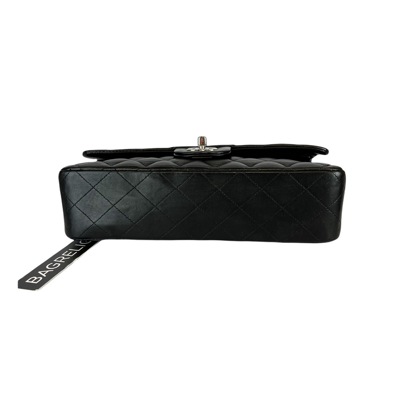 Classic Flap Medium Lambskin Black SHW