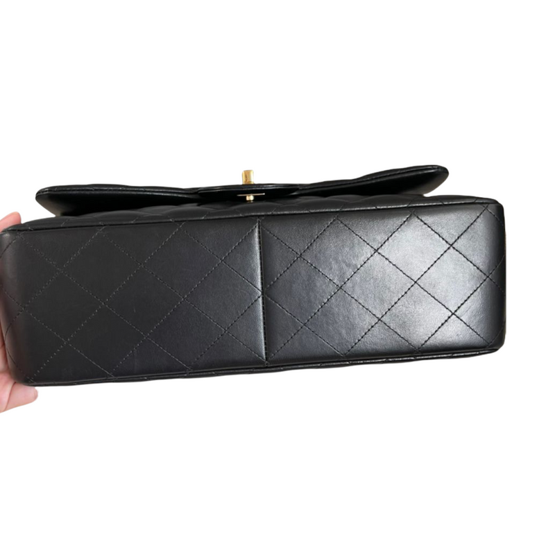 Classic Flap Jumbo Lambskin Black GHW