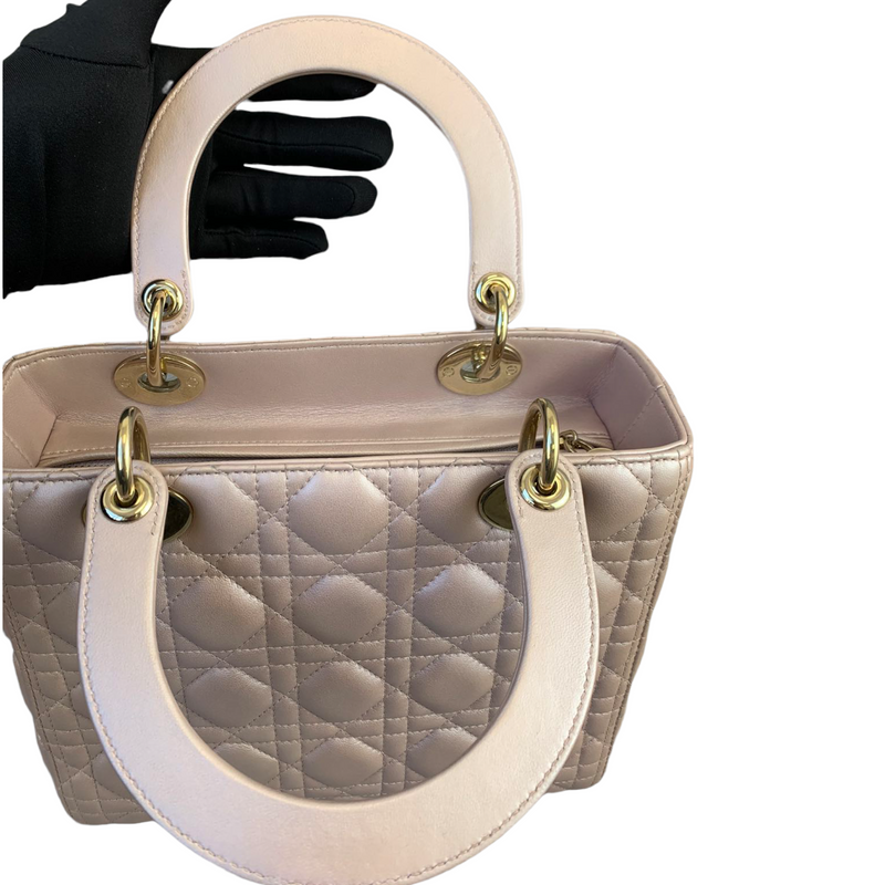 Lady Dior Medium Lambskin Light Pink GHW