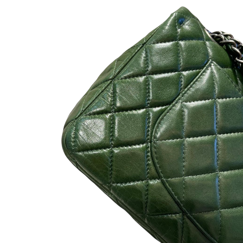 Classic Double Flap Medium Lambskin Green SHW