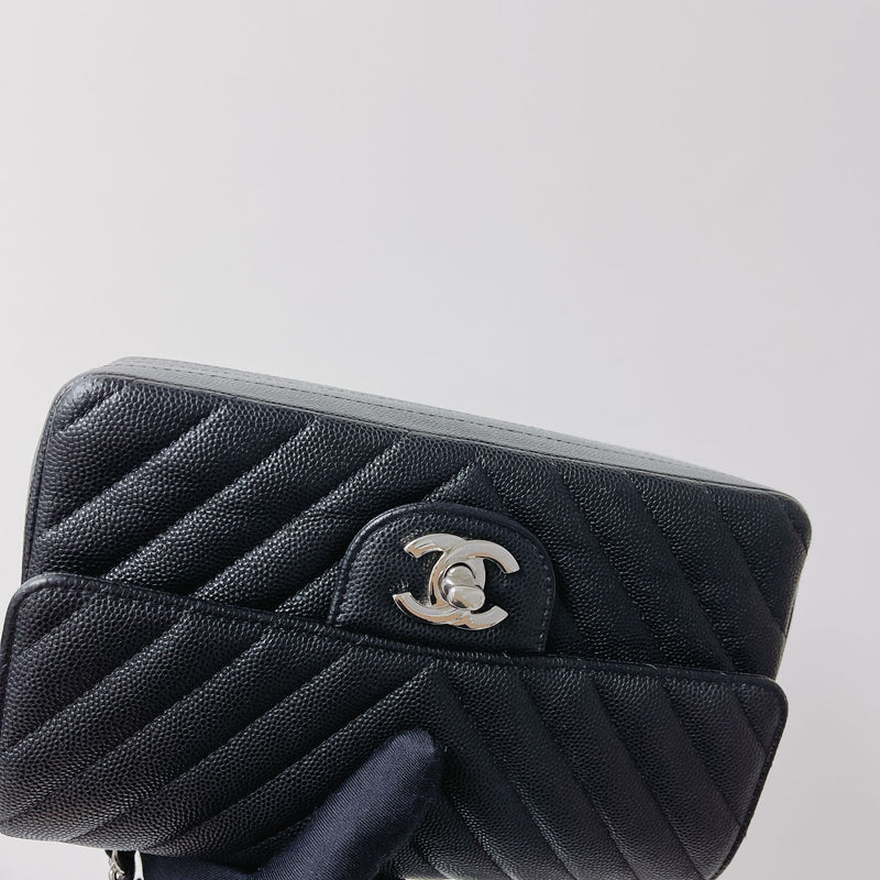 Mini Flap Bag Chevron Caviar Black SHW