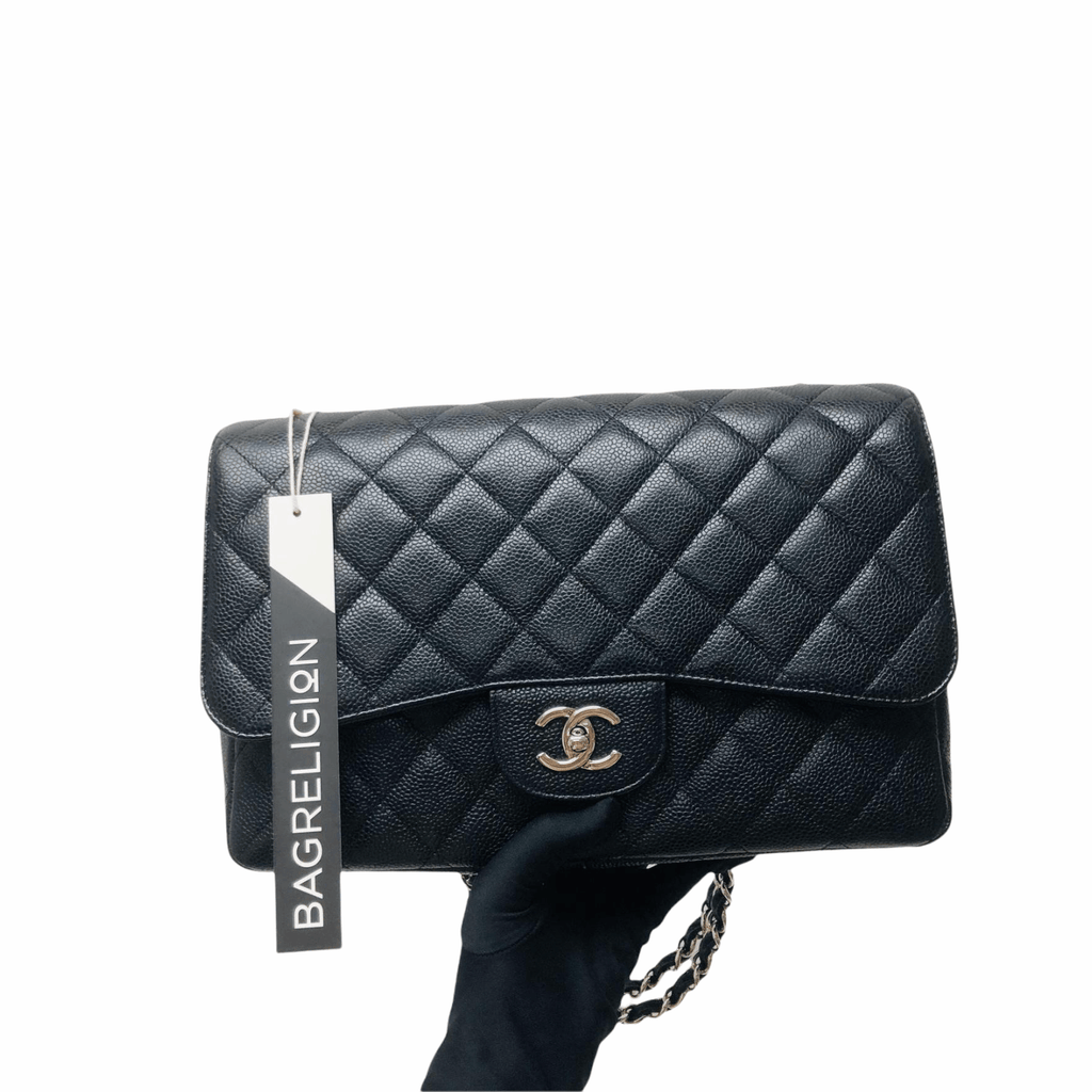 Single Flap Classic Jumbo in Black Caviar with SHW