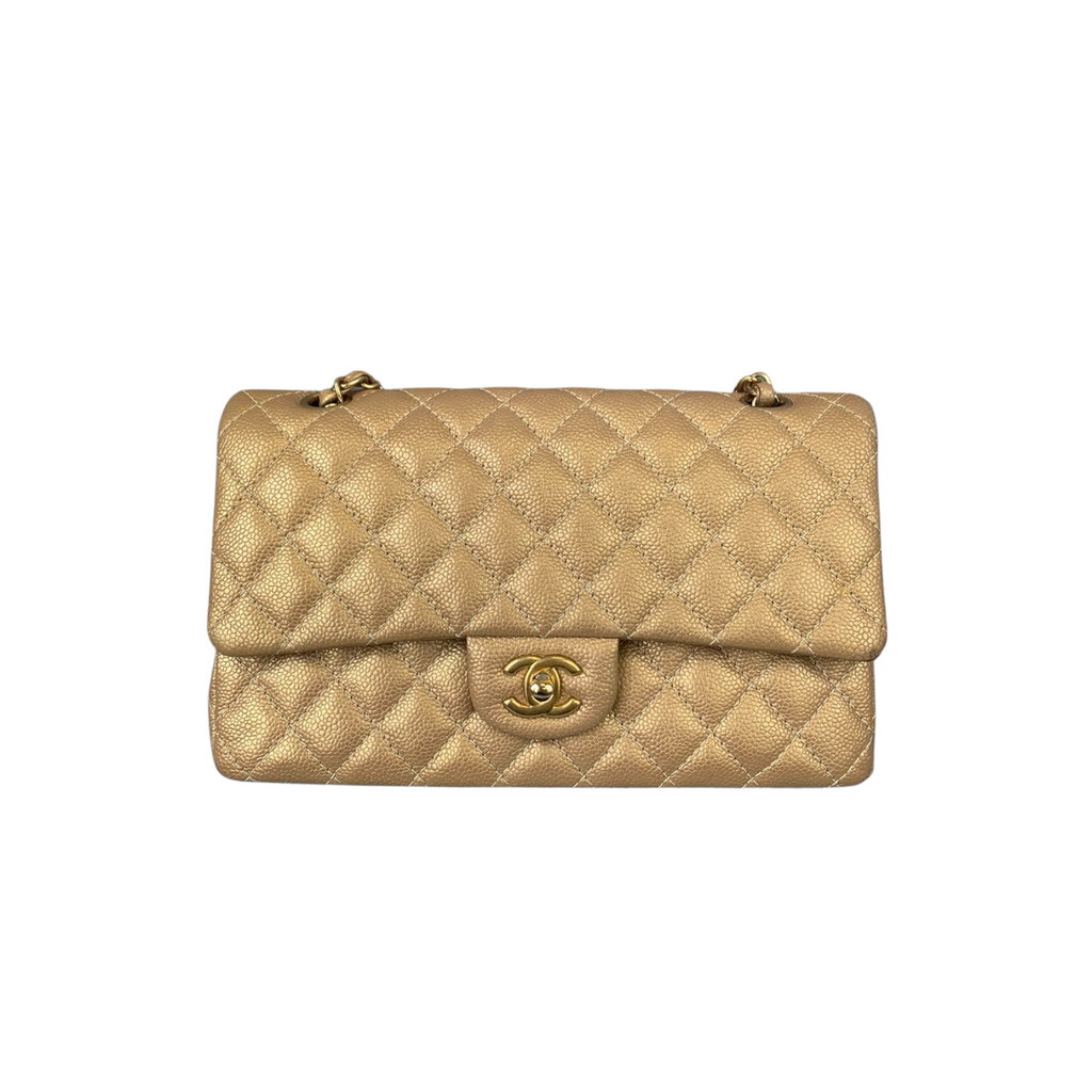 Classic Medium Flap Caviar Gold GHW