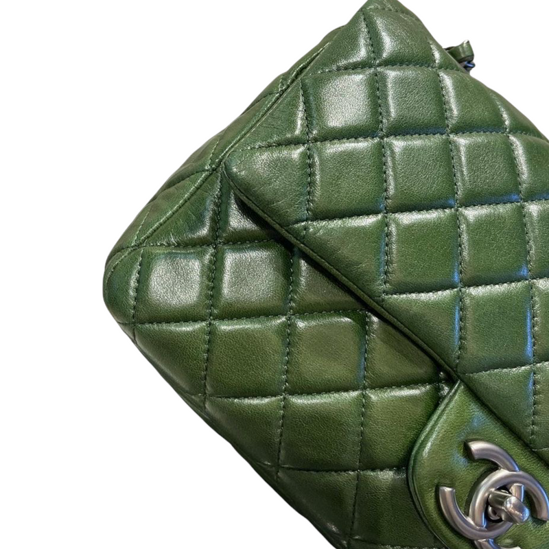 Classic Double Flap Medium Lambskin Green SHW