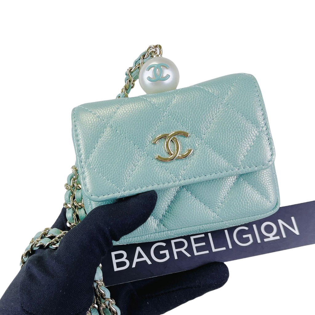 Caviar Quilted Pearl Card Holder Caviar Blue GHW