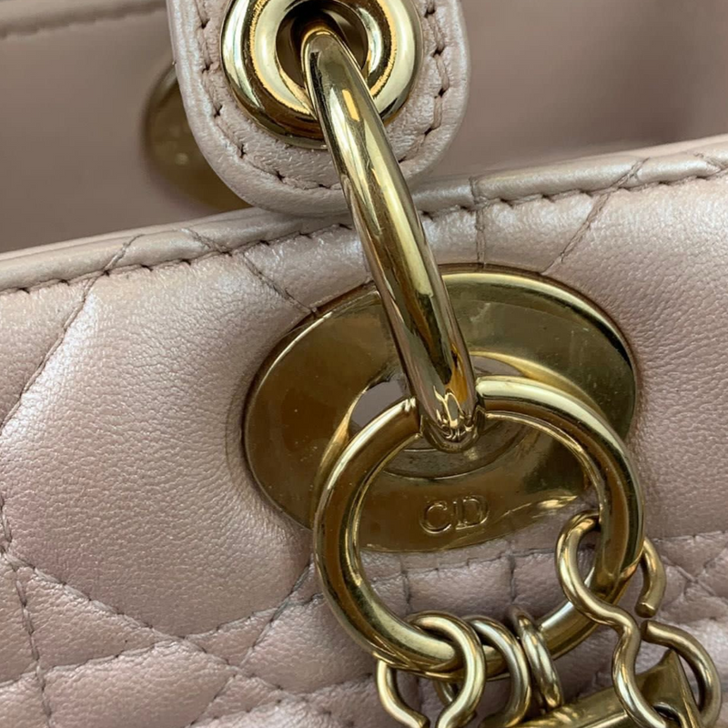 Lady Dior Medium Lambskin Light Pink GHW