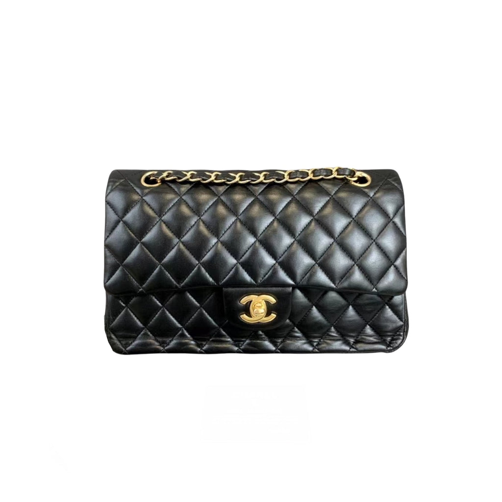 Classic Flap Black Medium Lambskin GHW